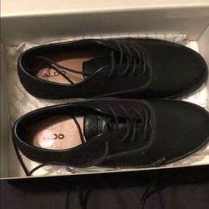 Also dress shoes - men’s 8